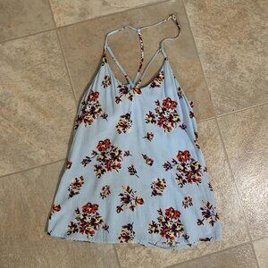 junior women's size XS top